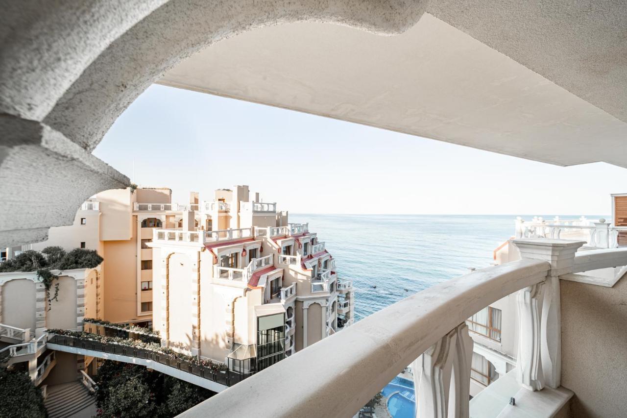 La Mer Luxury Apartments Golden Sands Exterior photo