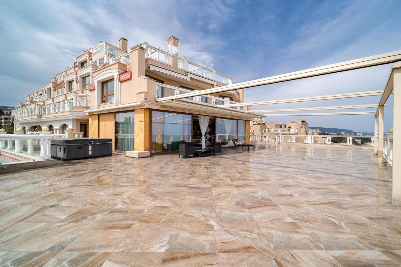 La Mer Luxury Apartments Golden Sands Exterior photo